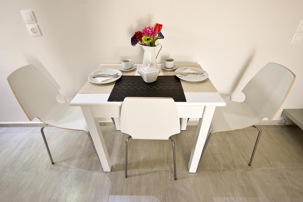 Alafouzos Studios & Apartments Kamári Camera foto